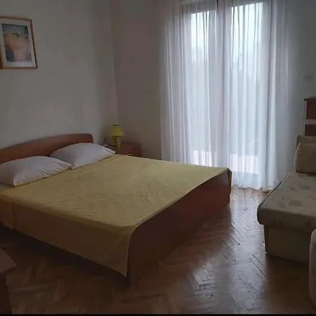 Safranka Apartmán Bibinje